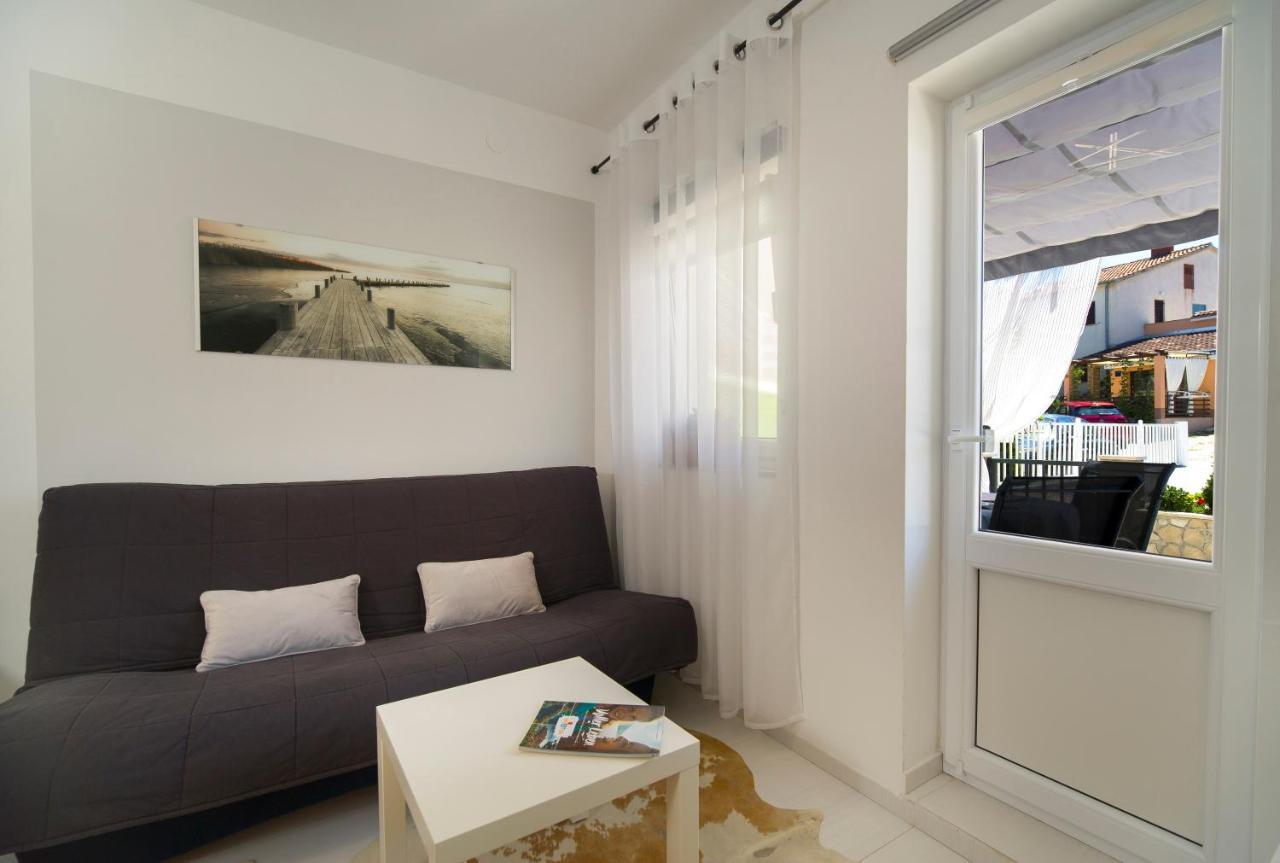 Apartment Katy Pula Buitenkant foto